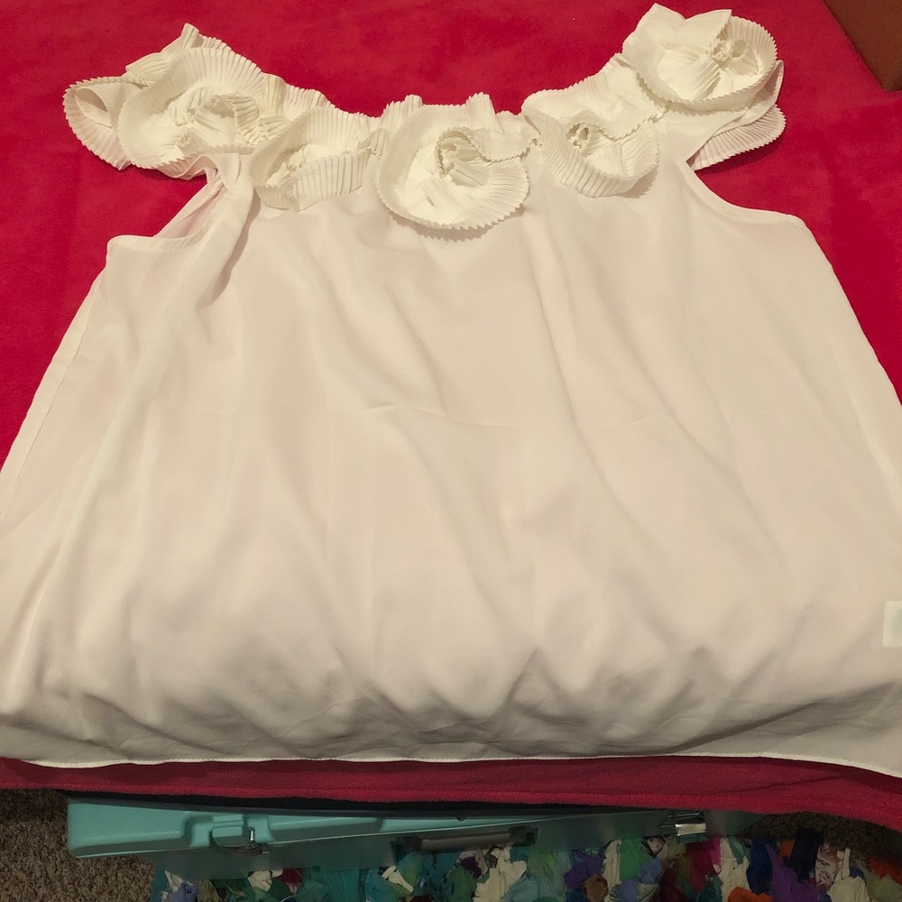 White ruffled top